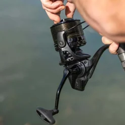 Avid Carp Carrete de carpfishing Revolve