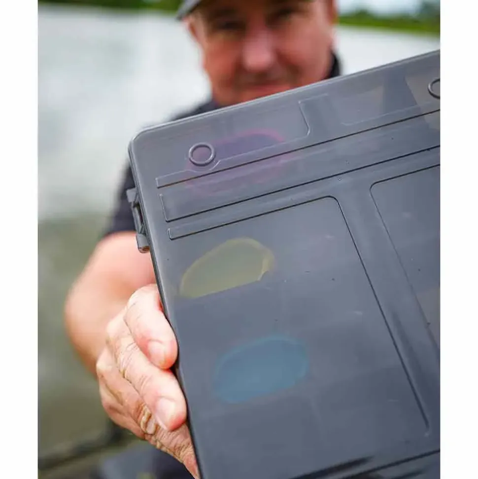 Matrix Fishing Caja de almacenamiento Medium 20