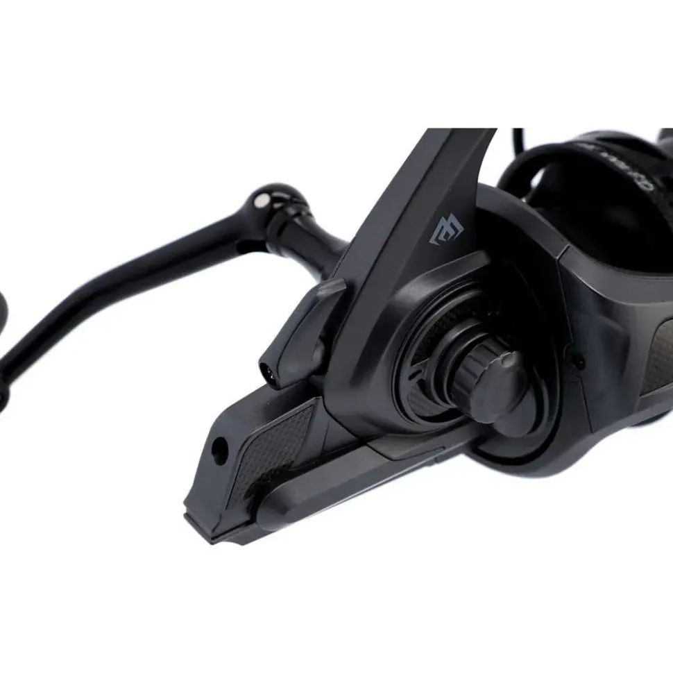 Mikado Carrete de carpfishing M-Ka LC